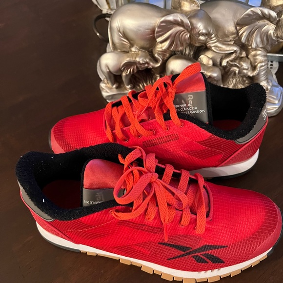 Reebok Red/Grey 94RE-1L Classic LTR CONCEPT SAMPLE 005 sneaker shoes Sz 7 - Picture 3 of 9